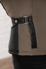 Ventiuno women's khaki down jacket with black collar - Image n°6