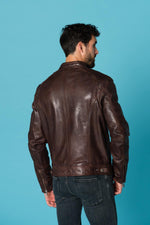 Daytona's wine-brown lambskin biker jacket: adjustable fit, sleek cut. - Image n°5