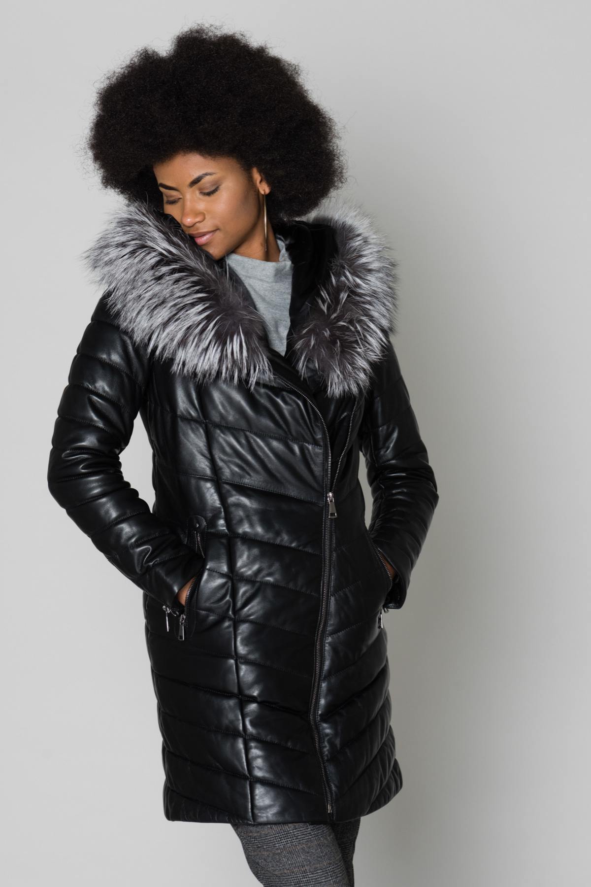 Lambskin leather jacket with detachable silver fox fur-trimmed hood. - Image n°5