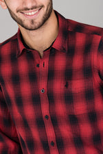 Red checkered shirt - Image n°3