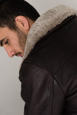 Brown aviator with fur collar - Image n°7