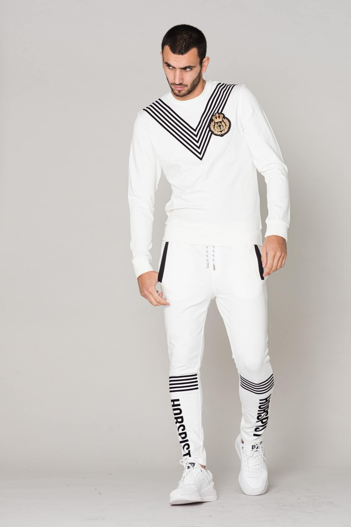 White sweatshirt with piping and badge - Image n°3
