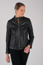 Black sheep leather jacket with café racer edge and motard collar. - Image n°2