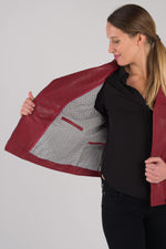 Bold red chilli lambskin, patinated and curve fit for a modern look. - Image n°5