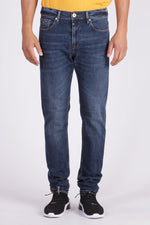 Slim jeans for men in faded blue - Image n°1
