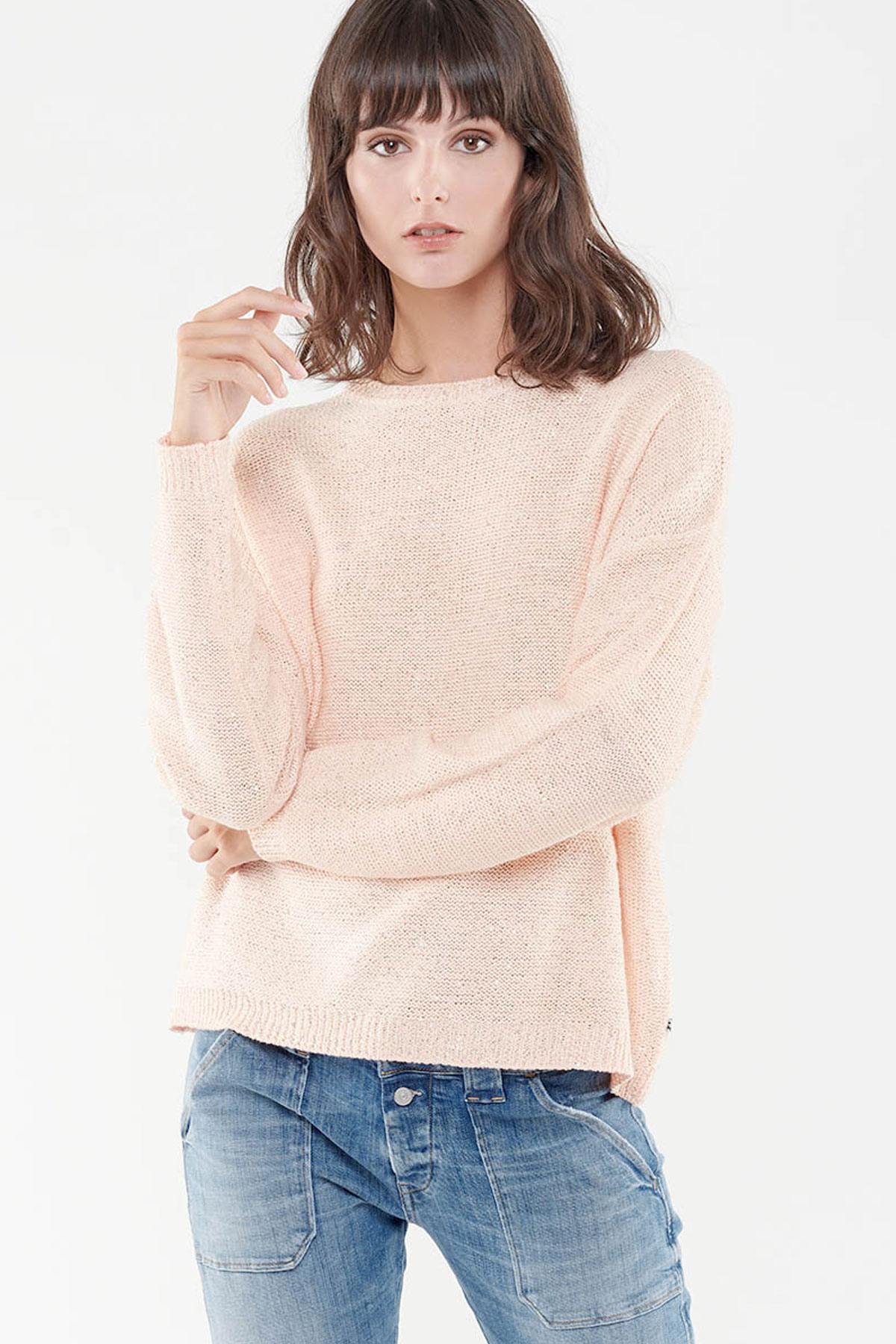 Women's peach pink sweater with sequins - Image n°1