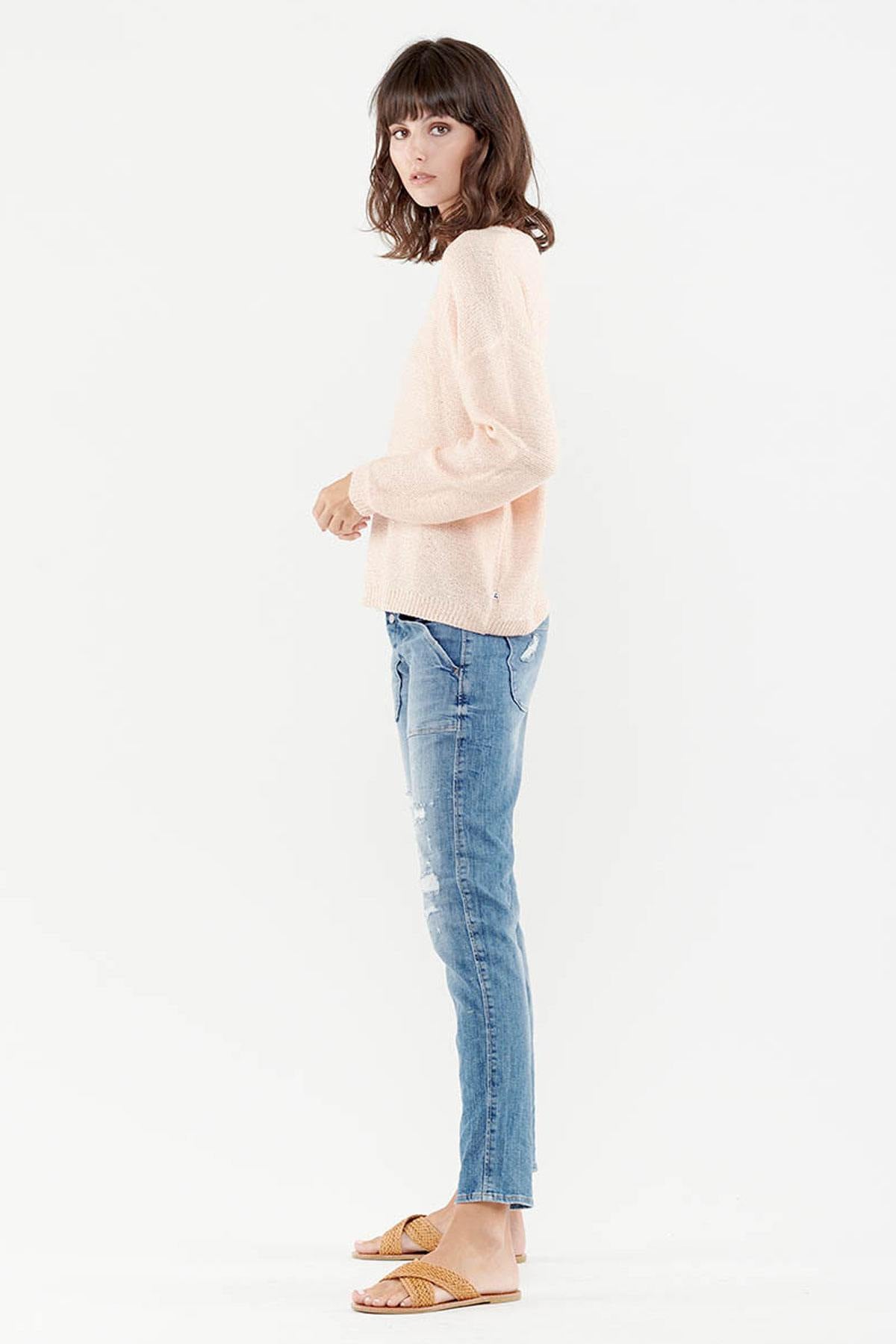 Women's peach pink sweater with sequins - Image n°2