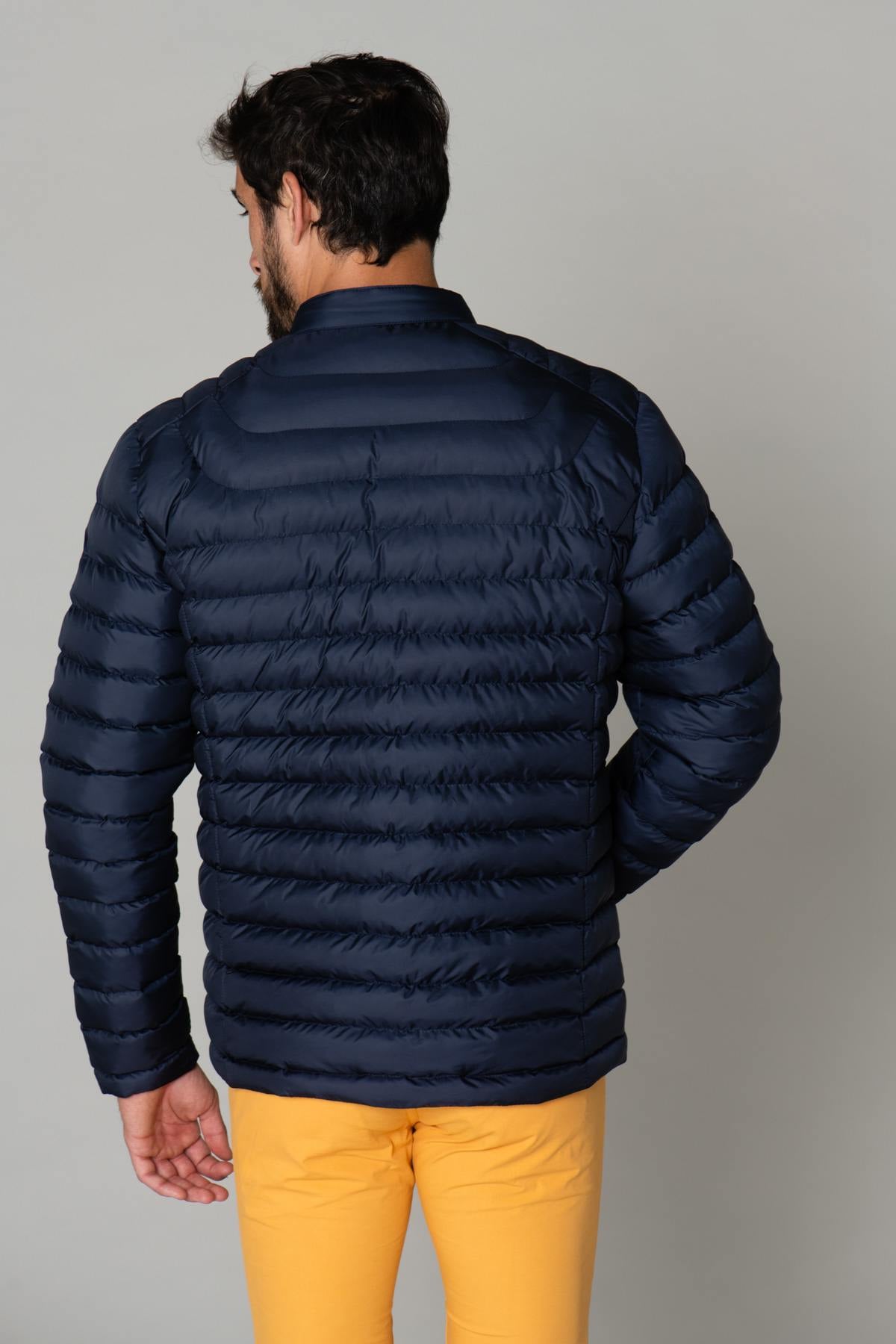 Fine navy blue down jacket - Image n°5