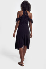 Long black off-the-shoulder dress - Image n°4