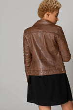 Oakwood's tan lambskin biker: slim, distressed, and effortlessly bold. - Image n°6