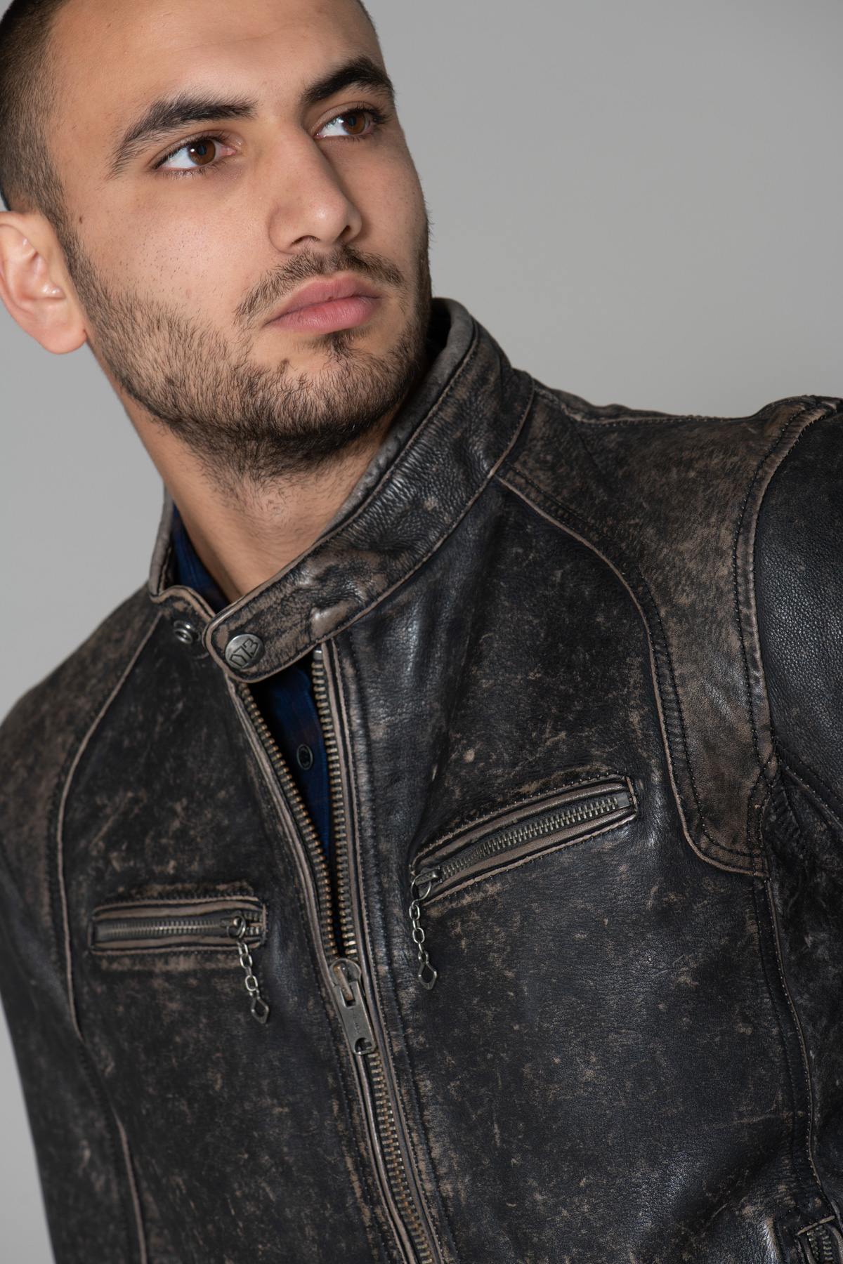 Patinaed cowhide biker jacket, stone-washed for a lived-in edge. - Image n°8