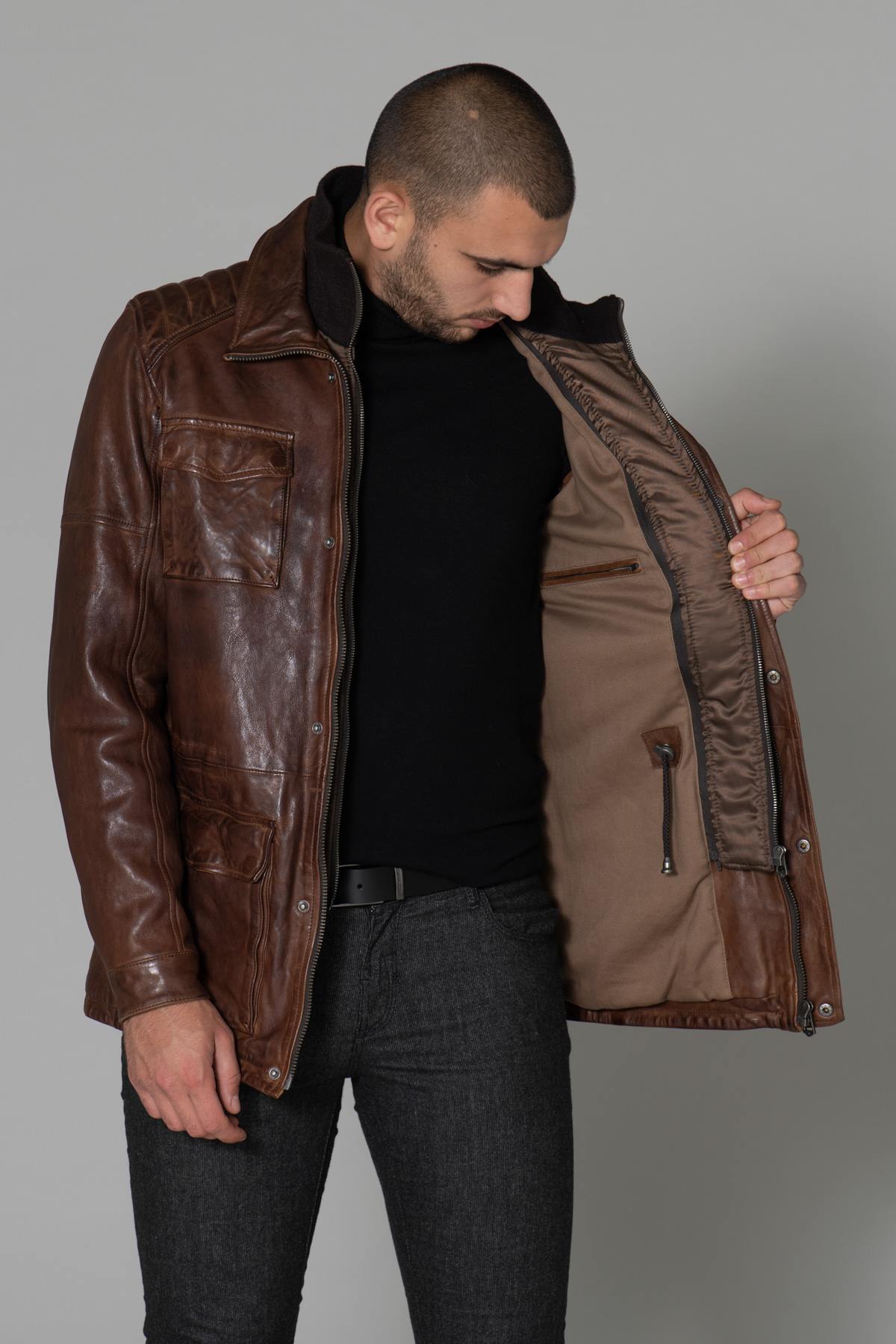 Dark cognac lambskin jacket with a vintage straight cut and sheen. - Image n°5