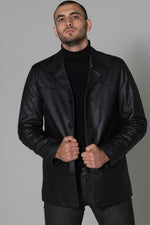 This Schott jacket updates the Perfecto with a buttoned placket. - Image n°4