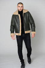 Schott's shearling bomber, a vintage aviator with timeless warmth. - Image n°2