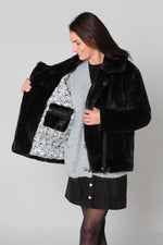 Faux fur coat - Image n°5