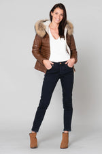Oakwood's tan shearling jacket, quilted for warmth and a slim fit. - Image n°2