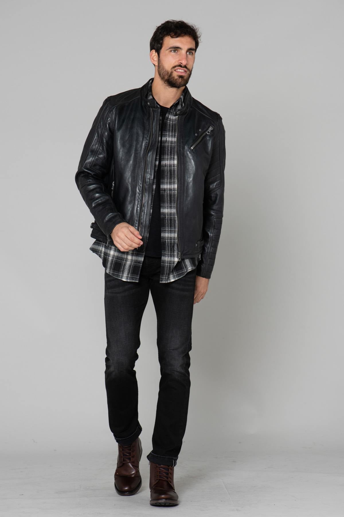Daytona's glossy black sheep leather jacket with biker collar. - Image n°2