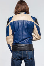 Soft off-white sheepskin jacket with the 1966 Le Mans logo. Timeless. - Image n°2