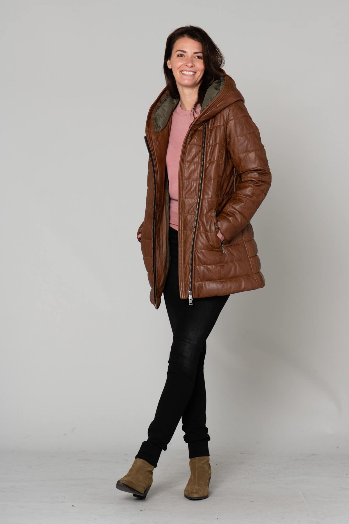 Steffy Cognac 507: shearling warmth meets biker edge in aged cognac. - Image n°1