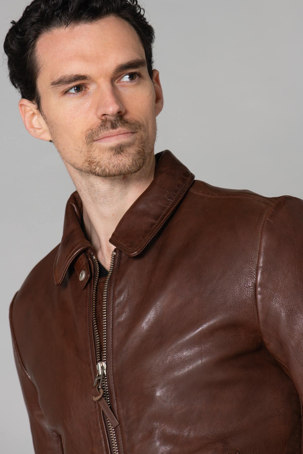 Rich brown sheepskin jacket, vegetable-tanned and biodegradable. - Image n°18