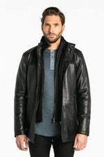 Sleek lambskin coat in glossy black, featuring a removable lining. - Image n°8