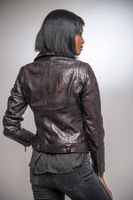 Slim lambskin biker jacket in deep burgundy with distressed detailing. - Image n°7
