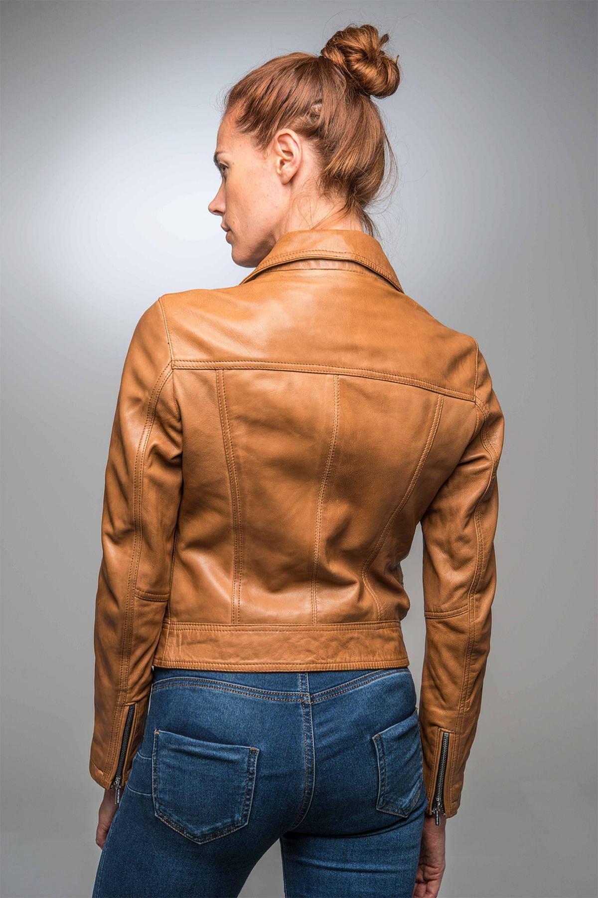 Tailored lambskin biker jacket with distressed grain. - Image n°8