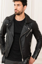 Lightweight lambskin biker jacket, slim fit, classic perfecto styling. - Image n°3
