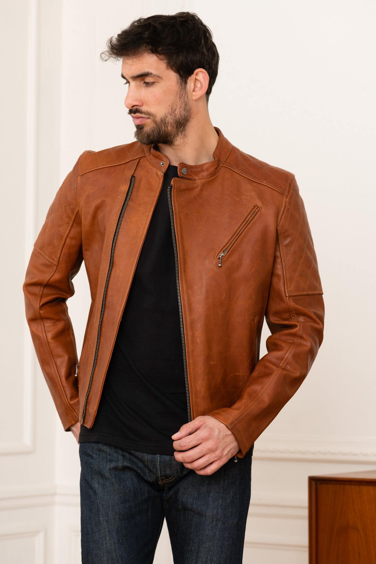 Cognac cowhide jacket. Rugged biker style, sharp tailoring. - Image n°2