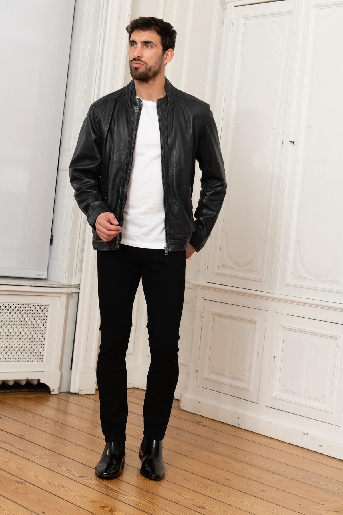 Gipsy's sheep leather jacket with natural patina and moto collar. - Image n°5