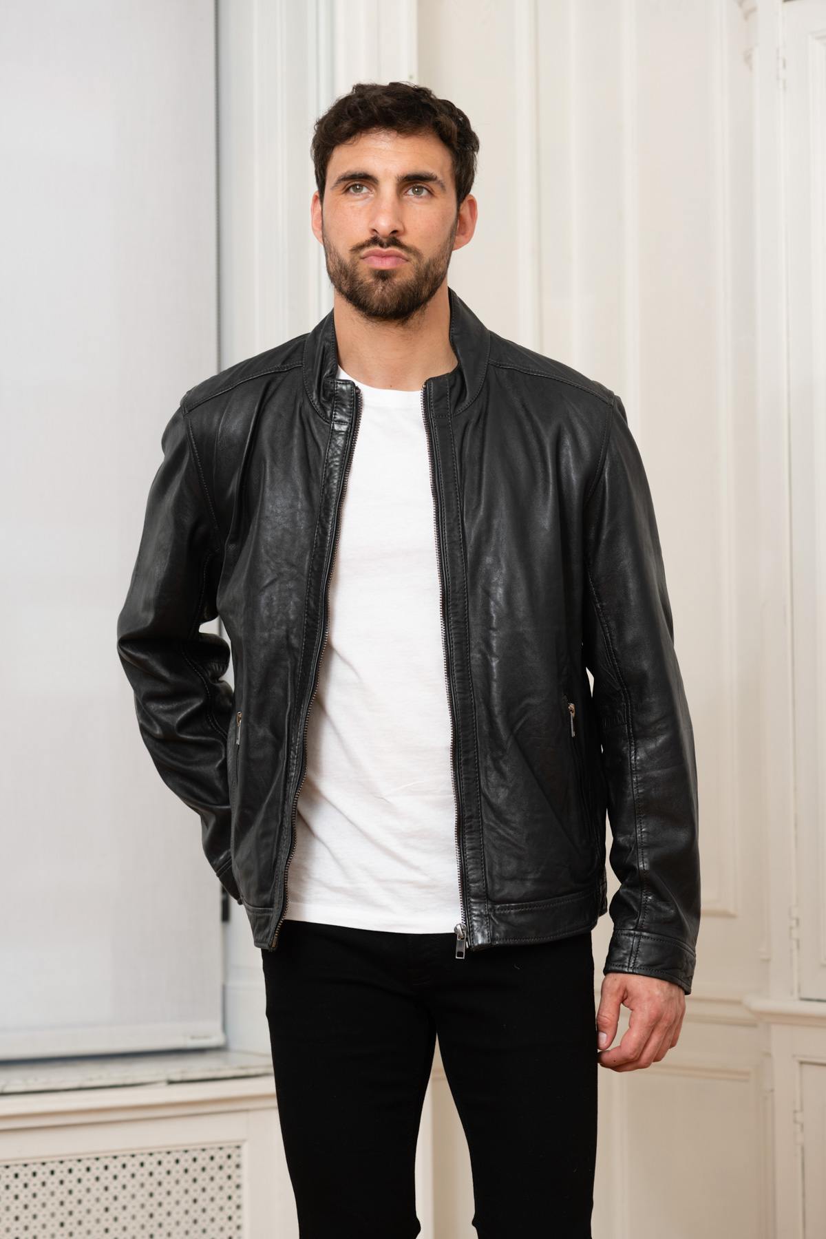 Gipsy's sheep leather jacket with natural patina and moto collar. - Image n°1