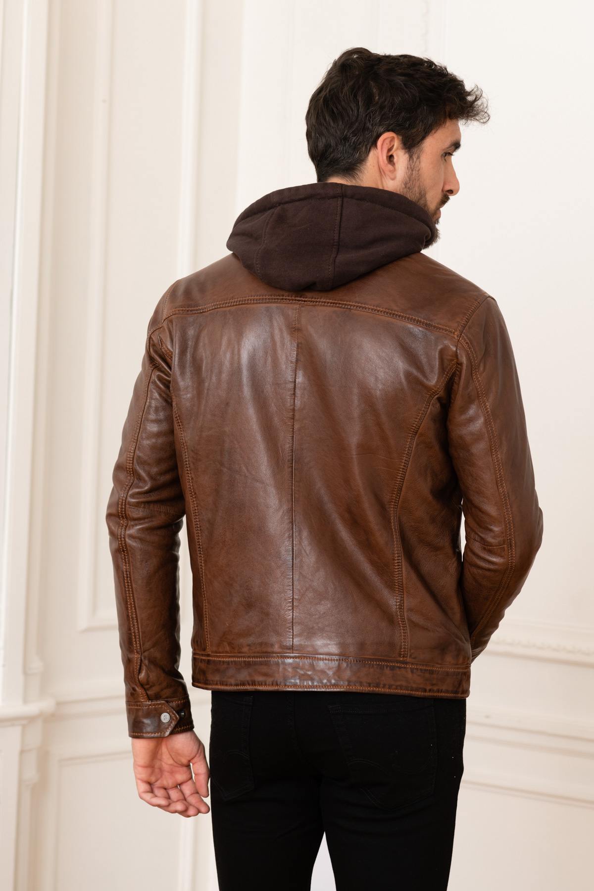 Moto-style sheep leather jacket with washed finish and removable hood. - Image n°10