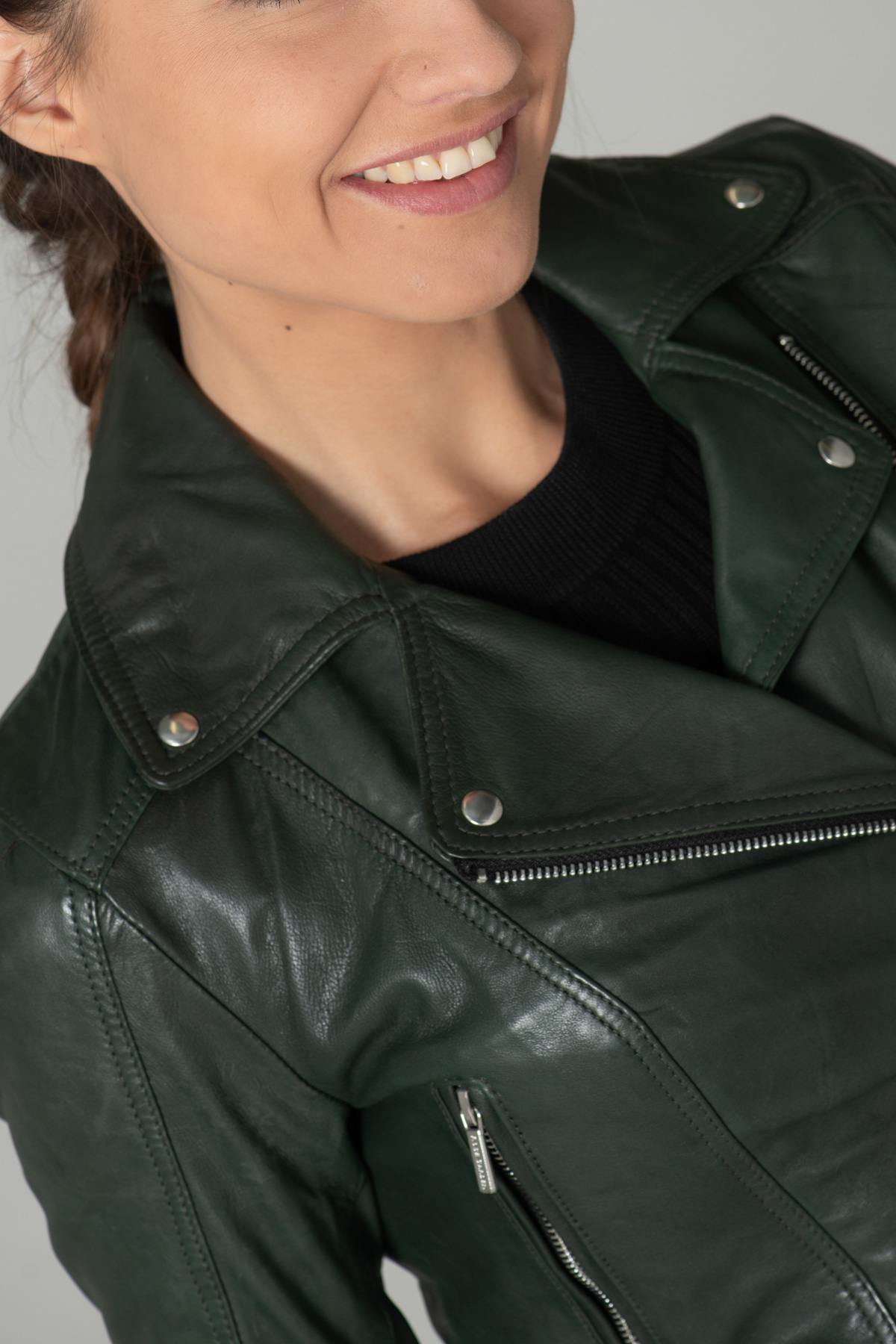 Fitted dark green lambskin jacket. Ultra-feminine with a biker edge. - Image n°9