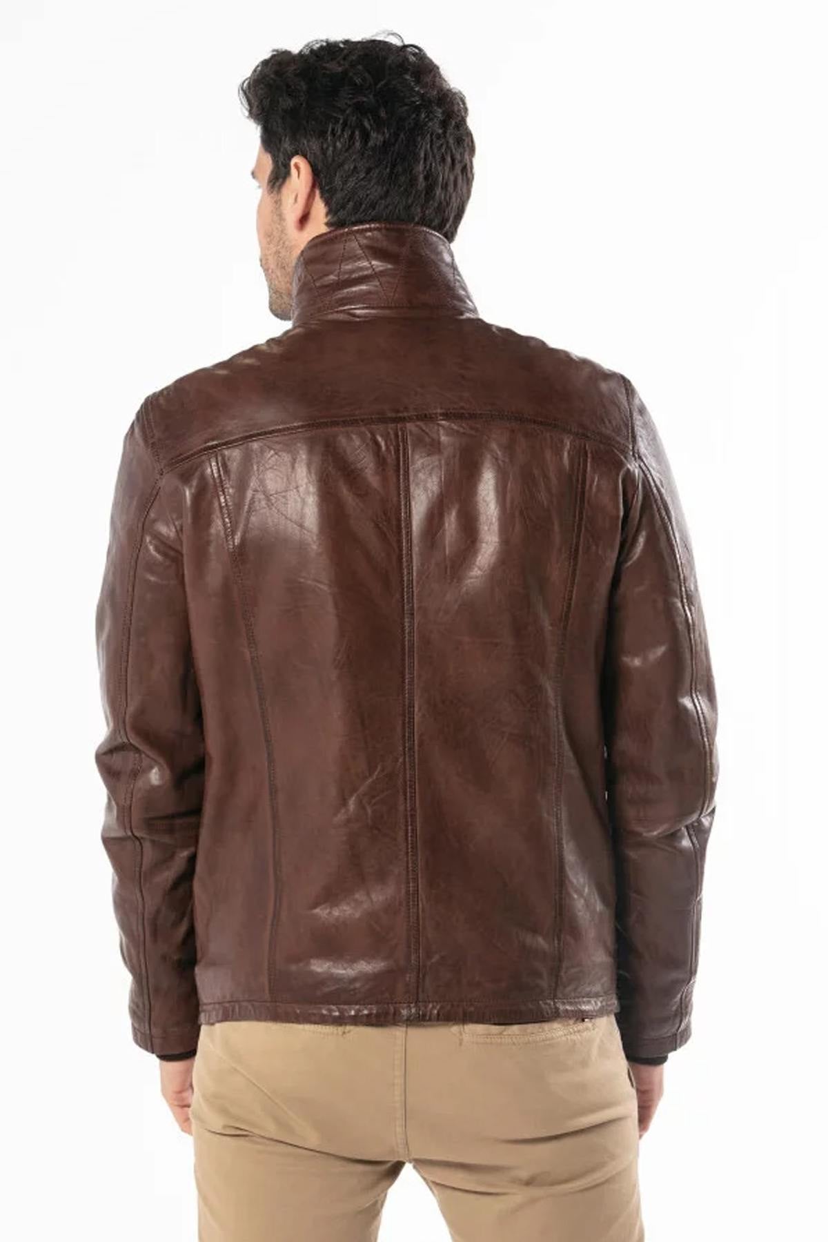 Bison-hued sheepskin jacket with zip-and-button closure and lining. - Image n°2