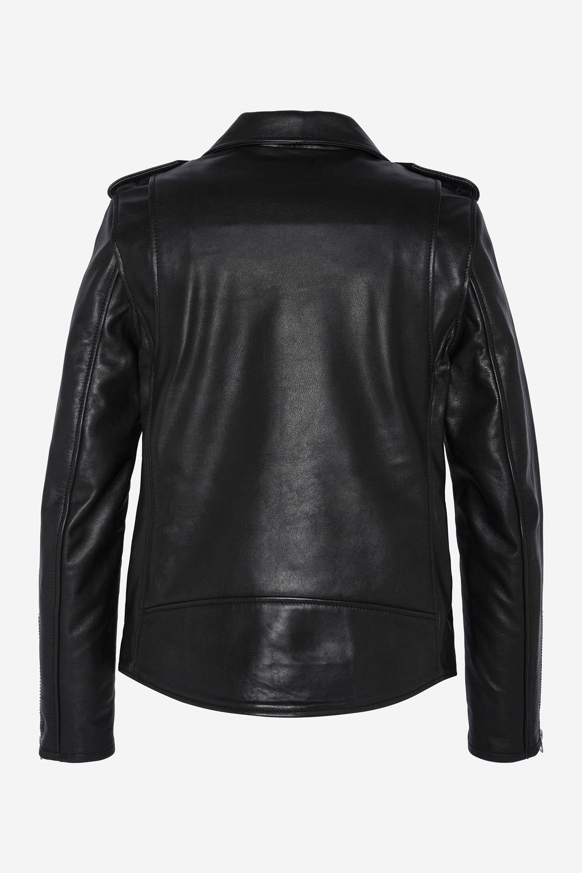 Schott's glossy black calfskin jacket: rock edge, oversized fit. - Image n°11