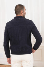 Slim A2-style navy suede jacket in goat leather for a sharp look. - Image n°5