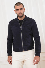 Slim A2-style navy suede jacket in goat leather for a sharp look. - Image n°7
