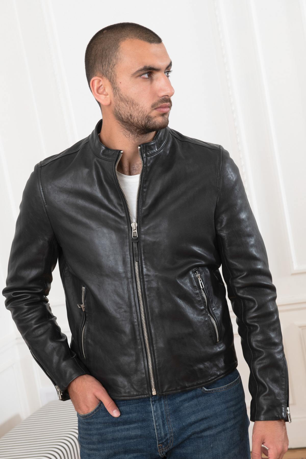 Sheep leather jacket with biker collar, patina and recycled details. - Image n°5