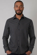 Black all-over checked shirt - Image n°1