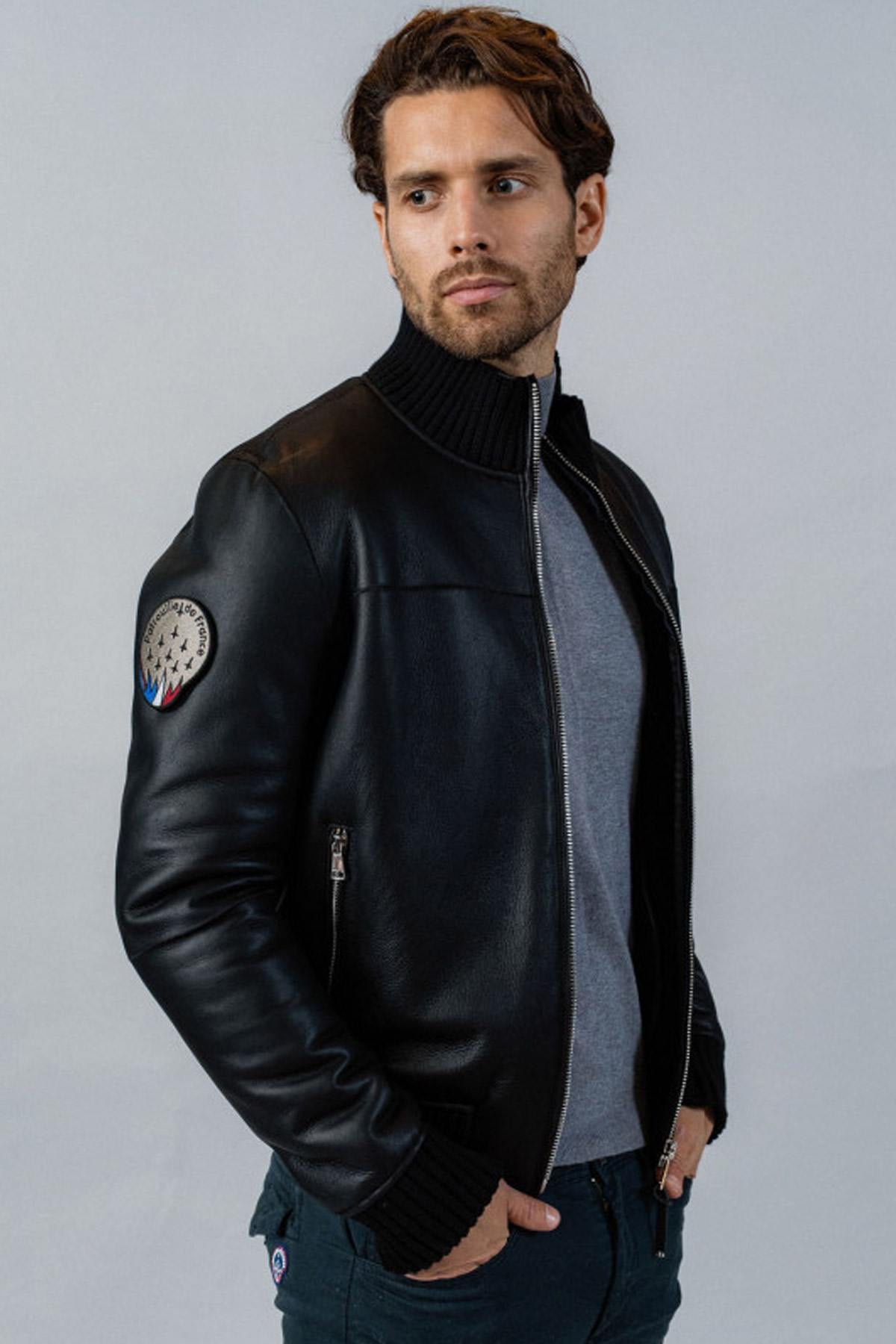 Ultra-soft black bomber in merino lambskin, French Air Force-inspired. - Image n°1