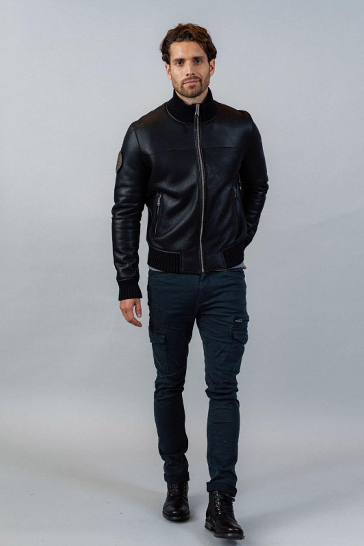 Ultra-soft black bomber in merino lambskin, French Air Force-inspired. - Image n°3
