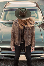 Buffalo leather perfecto with rugged vintage finish. Zips and lacing. - Image n°1