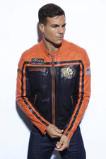 Bold lambskin jacket: black and orange, matelasséd, vintage patches. - Image n°3