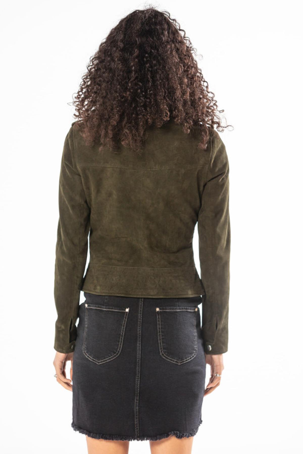 Khaki goat suede biker jacket, slim fit with press-stud cuffs. - Image n°4