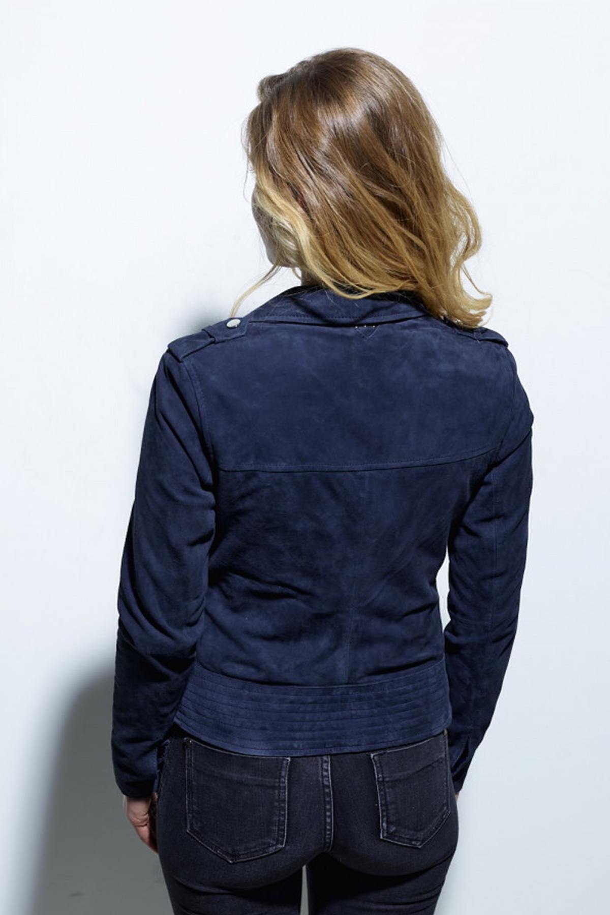 Slim-fit navy suede goatskin jacket, biker collar, silver accents. - Image n°6