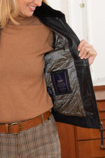 Aviator-style navy lambskin jacket with removable shearling collar. - Image n°5