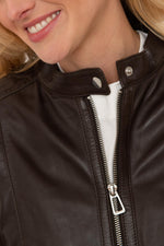 Rosy-brown sheepskin biker jacket with moto collar and zip cuffs. - Image n°6