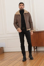 Brown shearling bomber, sleek and warm. Matelassé for winter style. - Image n°3