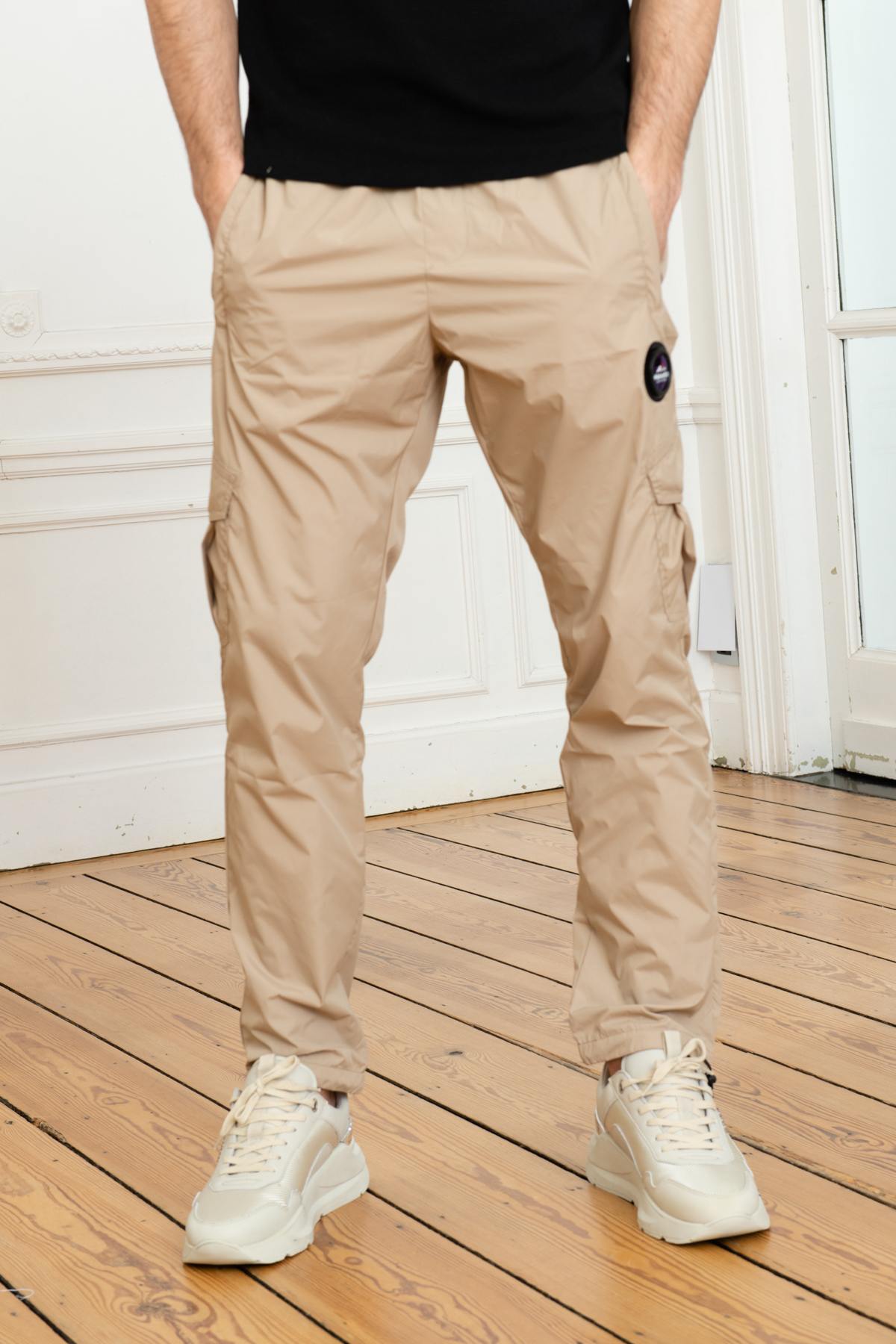 Beige flowing sweatpants - Image n°1