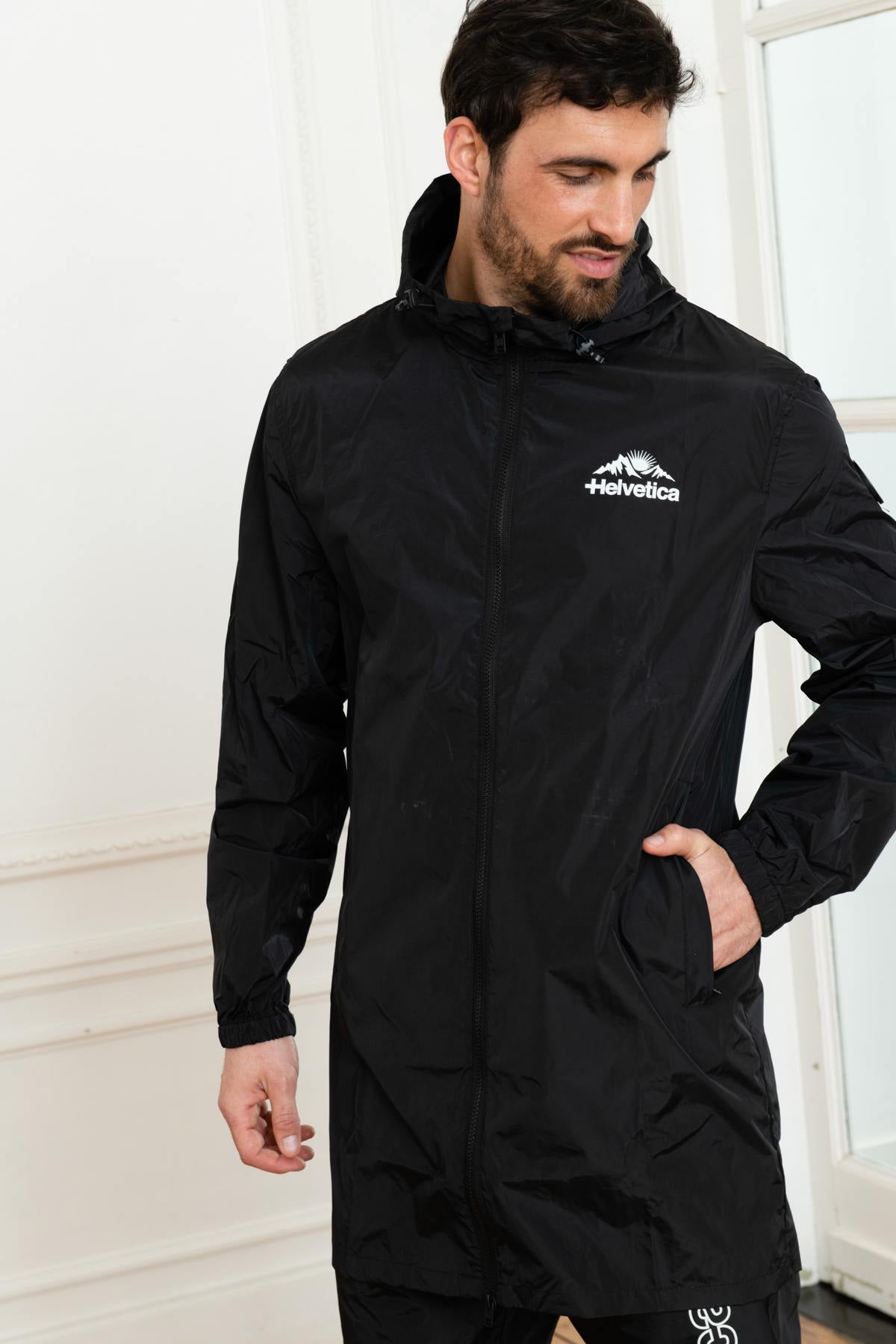 Long black windbreaker jacket - Image n°1